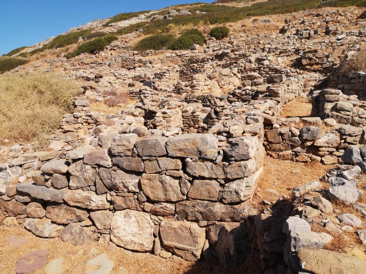 Villa Lir Tholos  Экстерьер фото