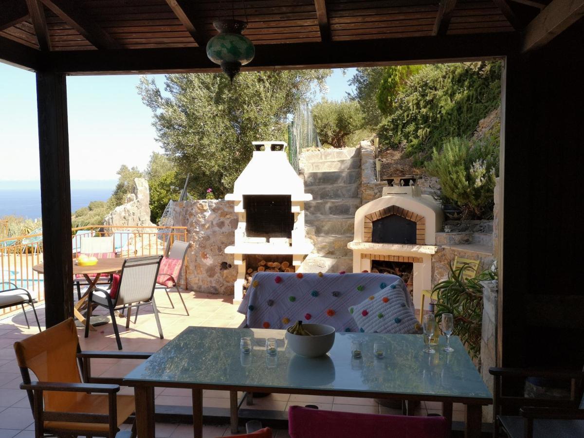 Villa Lir Tholos  Экстерьер фото