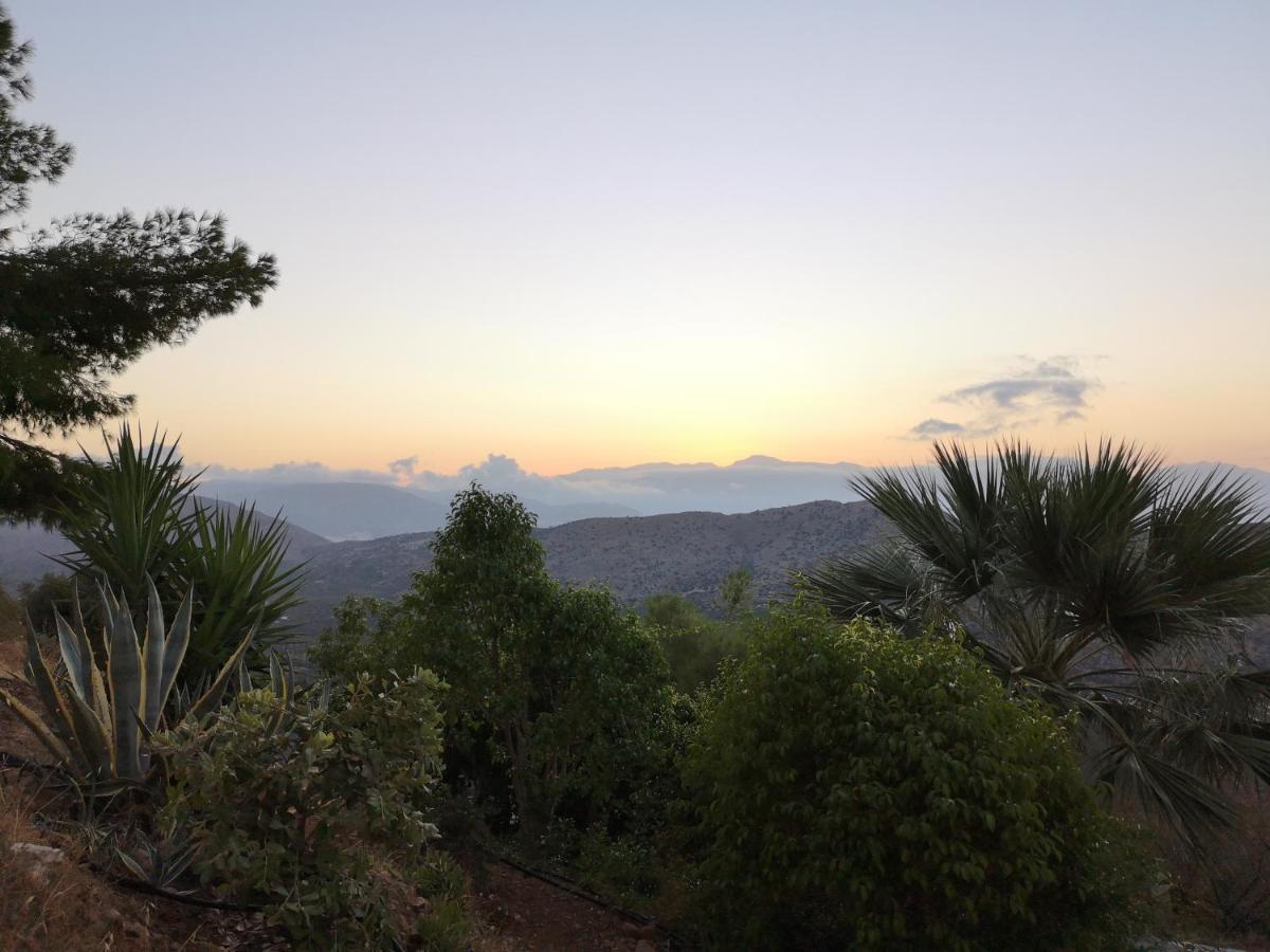 Villa Lir Tholos  Экстерьер фото